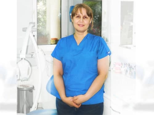 Dr. Dt. Seher Hasanzade bünyesindeki uzman ve modern sağlık merkezi klinik binası görseli