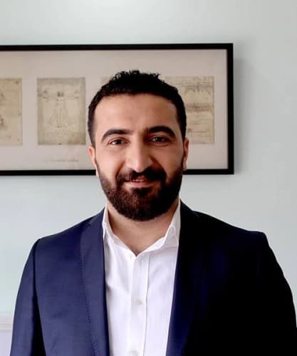 Fzt. Baran Özbilen bünyesindeki uzman ve modern sağlık merkezi klinik binası görseli