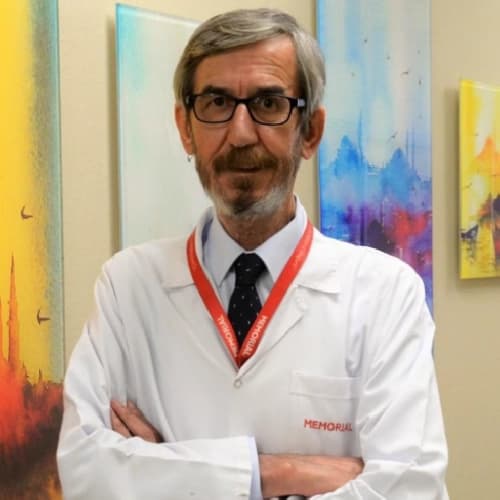 Prof. Dr. M. Naci Karaağaç bünyesindeki uzman ve modern sağlık merkezi klinik binası görseli