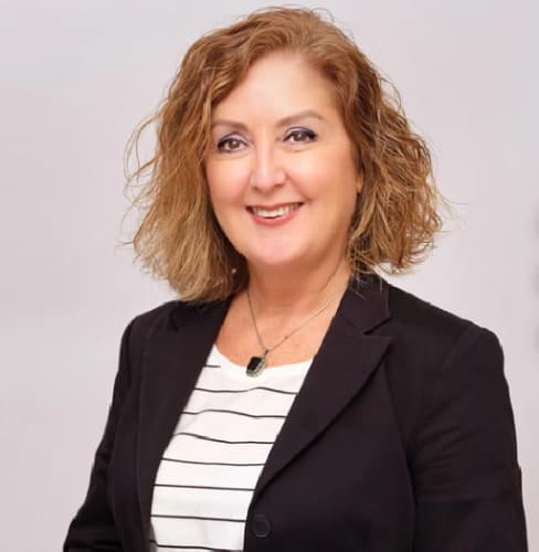 Prof. Dr. Nilgün Turhan bünyesindeki uzman ve modern sağlık merkezi klinik binası görseli