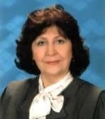Prof. Dr. Safiye Bilgin bünyesindeki uzman ve modern sağlık merkezi klinik binası görseli