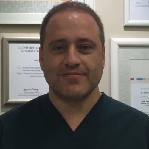 Uzm. Dr. Ufuk Gökyayla bünyesindeki uzman ve modern sağlık merkezi klinik binası görseli