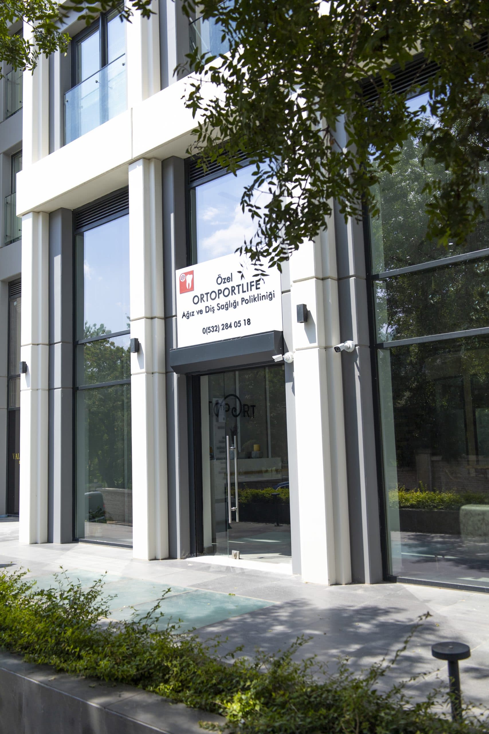 Ortoport Diş Kliniği klinik galerisi küçük resim 6