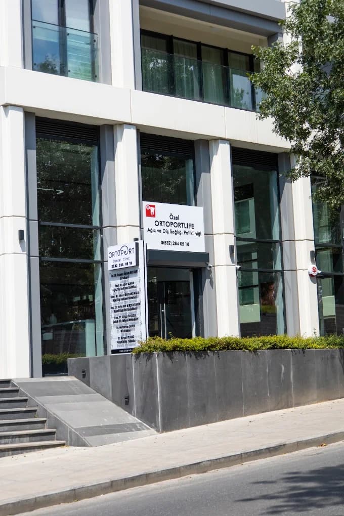 Ortoport Diş Kliniği klinik galerisi küçük resim 10