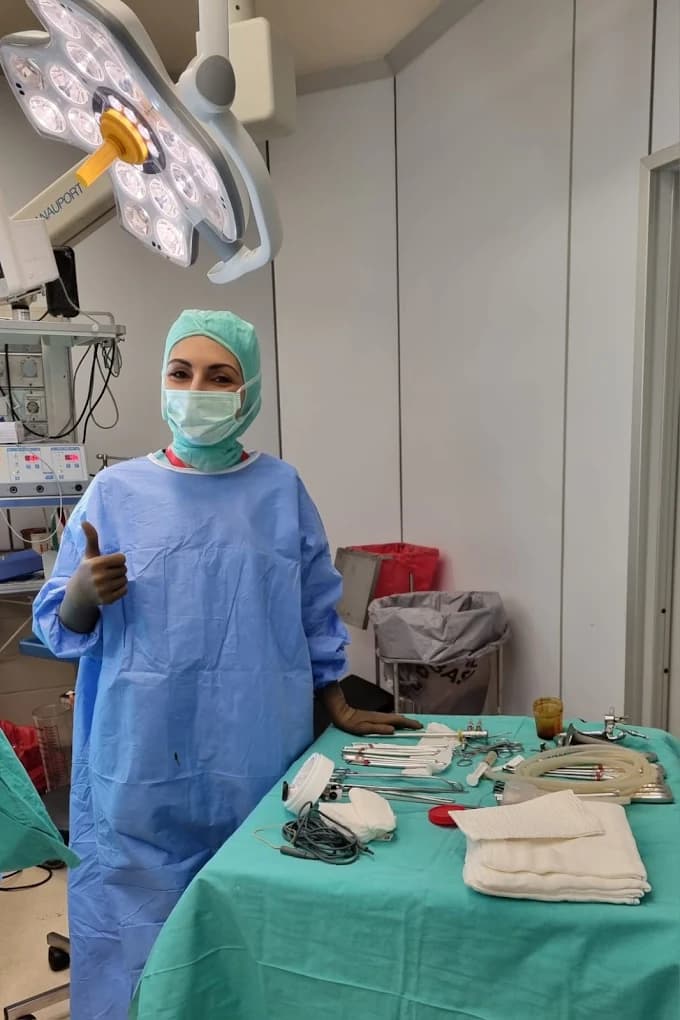 Op. Dr. Dilara Tekden Kırgız klinik galerisi küçük resim 2