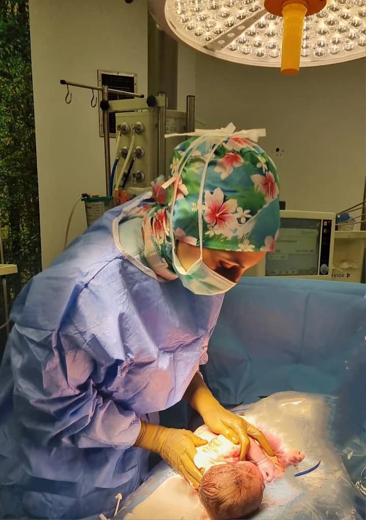 Op. Dr. Dilara Tekden Kırgız klinik galerisi küçük resim 4