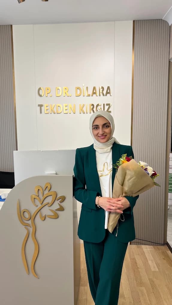 Op. Dr. Dilara Tekden Kırgız klinik galerisi küçük resim 7