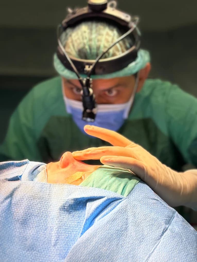 Prof. Dr. Osman Kelahmetoğlu klinik galerisi küçük resim 6