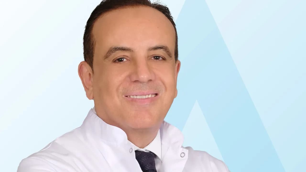  Prof. Dr. Çetin Karaca bünyesindeki uzman ve modern sağlık merkezi klinik binası görseli
