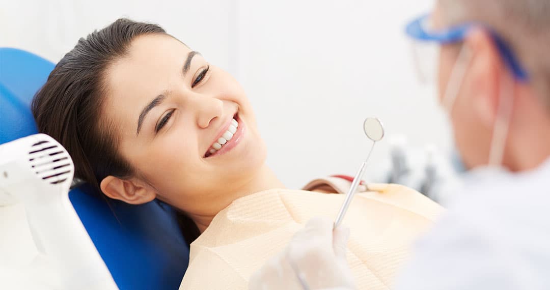 Diş implantı