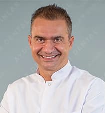 Dr. Dt. Oğuzhan Hakan Özdemir klinik detaylarını, uzman hekimlerini ve tedavi fiyatlarını inceleyin Dr. Dt. Oğuzhan Hakan Özdemir bünyesindeki uzman ve modern sağlık merkezi klinik binası görseli