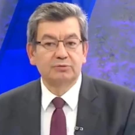 Prof. Dr. Turhan Ece klinik detaylarını, uzman hekimlerini ve tedavi fiyatlarını inceleyin Prof. Dr. Turhan Ece bünyesindeki uzman ve modern sağlık merkezi klinik binası görseli