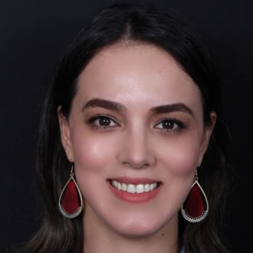 Uzm. Dr. Ünzile Seyman Civelek klinik detaylarını, uzman hekimlerini ve tedavi fiyatlarını inceleyin Uzm. Dr. Ünzile Seyman Civelek bünyesindeki uzman ve modern sağlık merkezi klinik binası görseli