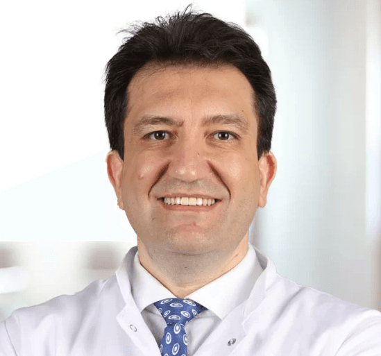 Prof. Dr. Bülent Hacıhamdioğlu klinik detaylarını, doktorlarını ve tedavi fiyatlarını inceleyin Prof. Dr. Bülent Hacıhamdioğlu bünyesindeki uzman doktor ve modern sağlık merkezi klinik binası görseli