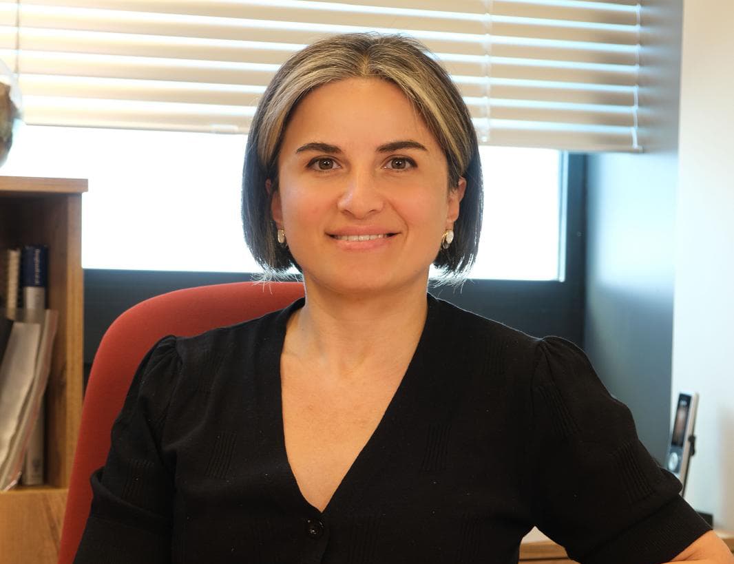 Op. Dr. Didem Korucu klinik detaylarını, doktorlarını ve tedavi fiyatlarını inceleyin Op. Dr. Didem Korucu bünyesindeki uzman doktor ve modern sağlık merkezi klinik binası görseli