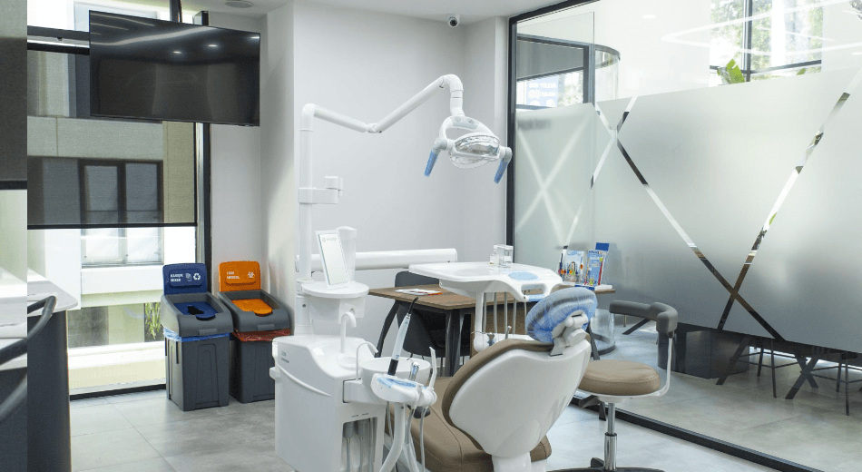 Ortoport Diş Kliniği klinik galerisi küçük resim 4